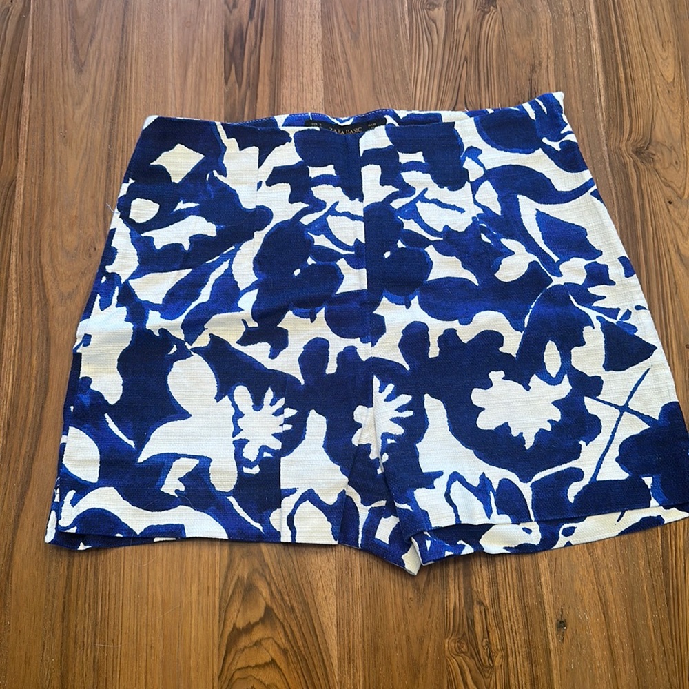 Zara Blue Floral High Waisted Shorts